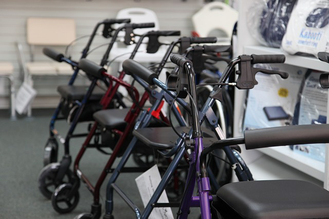 senior-599806_640_edited